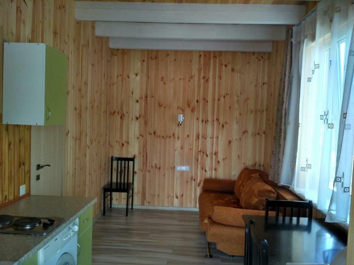 Eco House Hotel Черноморск Екстериор снимка